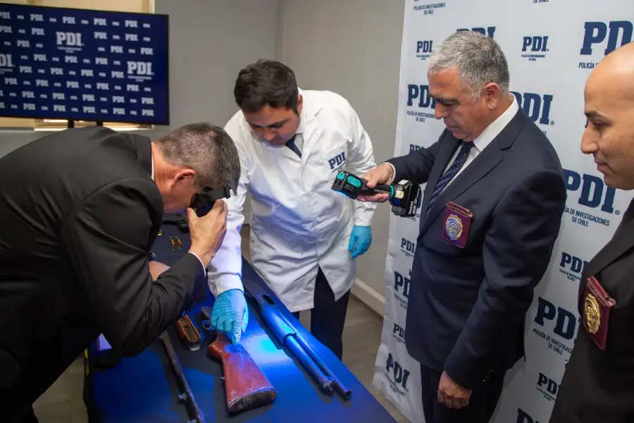 PDI refuerza Laboratorio de Criminalística regional con perito armero y analista de evidencias