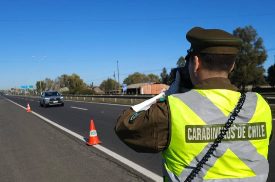 Carabineros reforzará fiscalizaciones en rutas y terminales de buses