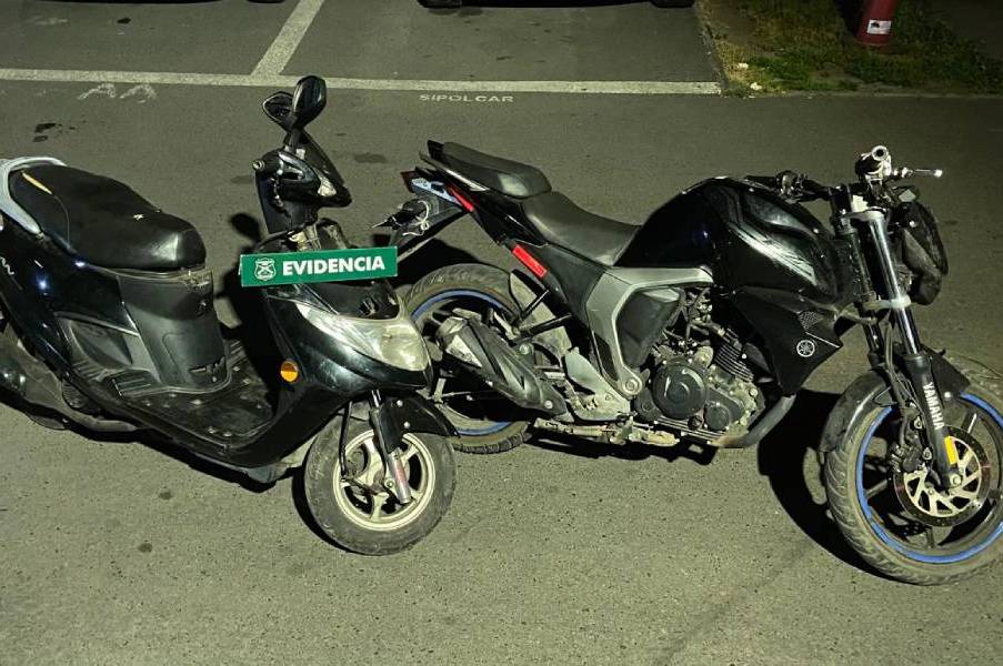 Carabineros recupera dos motos robadas durante operativo en Villa Las Almendras