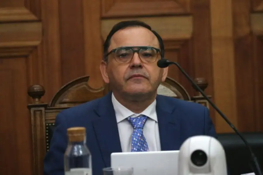 Comisión revisora aprueba AC contra juez Antonio Ulloa