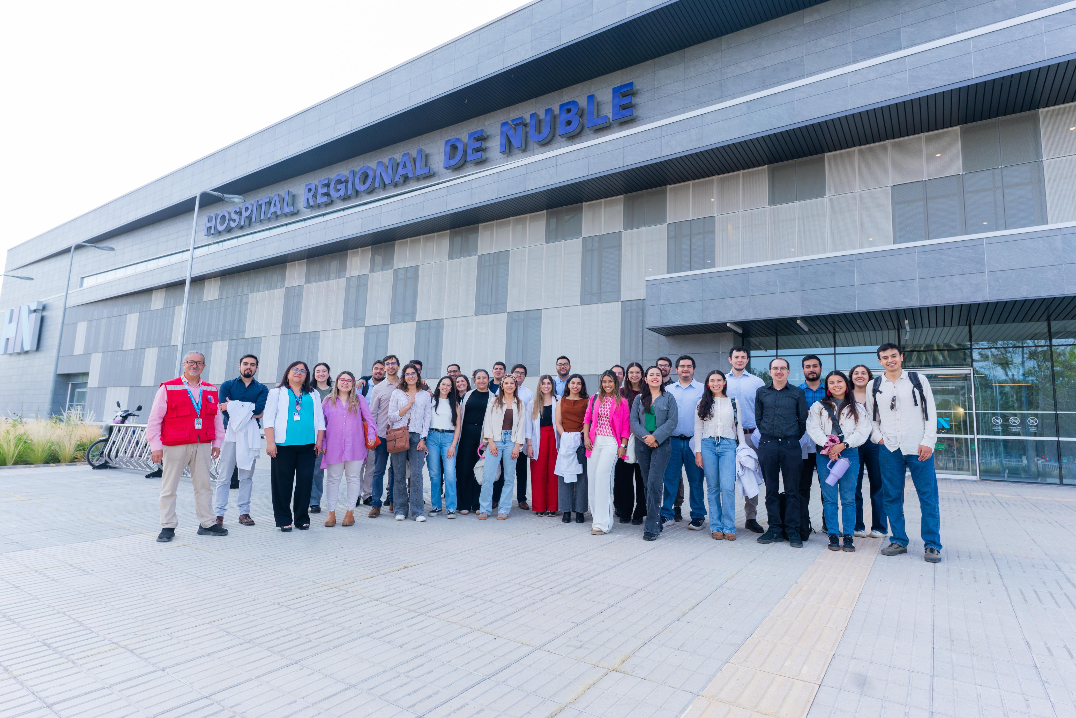 33 médicos y odontólogos del Servicio de Salud Ñuble culminan su etapa de destinación