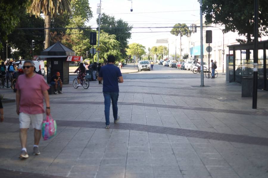 Concejal propone reabrir parcialmente el Paseo Arauco de Chillán para revitalizar el centro