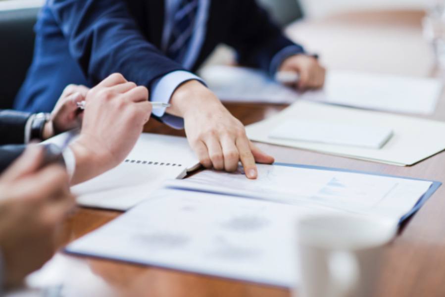 ADP en la encrucijada: ¿selección técnica o permanencia política?