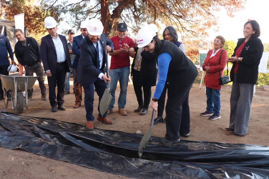 Inicia construcción de primeras viviendas para damnificados por incendios en Portezuelo