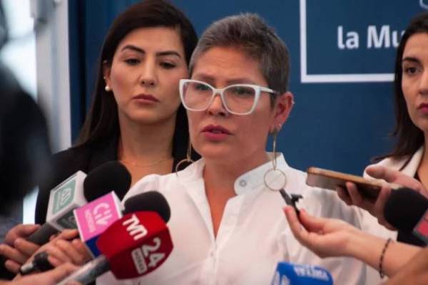 Gobierno pausó destitución de Priscilla Carrasco del SernamEG por licencia médica retroactiva