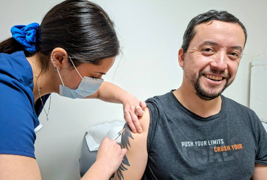Vacunación contra la influenza alcanza un 58,3% en grupos objetivos de Ñuble