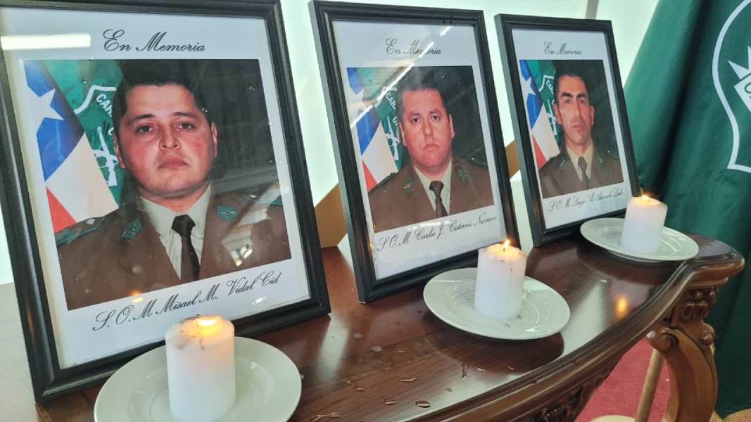 Carabineros de Ñuble homenajeó a funcionarios asesinados en Cañete