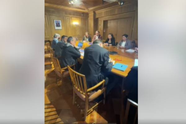 Buscan ante ministro de vivienda destrabar proyecto habitacional en Chillán Viejo