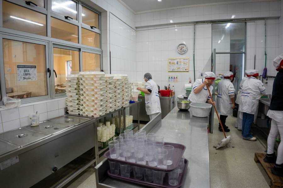 Plan de remodelación de cocinas y comedores escola